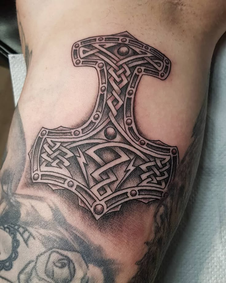 Ultimate Guide To Designing Mjolnir Hammer Tattoos Media Rpgsite