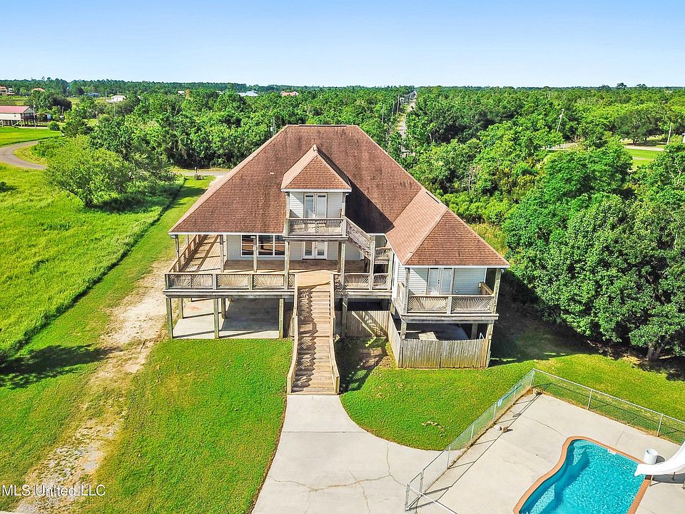 11346 Bayou View Dr Bay Saint Louis Ms 39520 Zillow