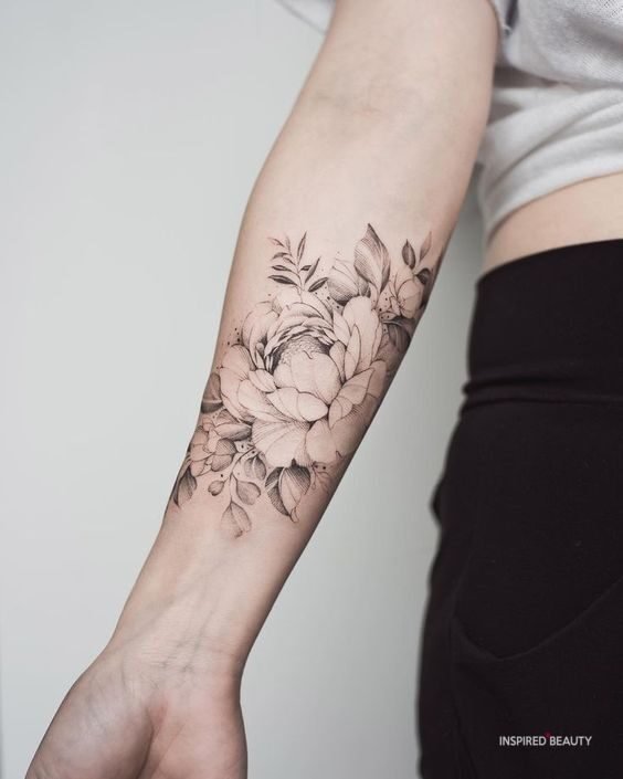 13 Forearm Tattoo Women Inspired Beauty In 2020 Half Sleeve Tattoos