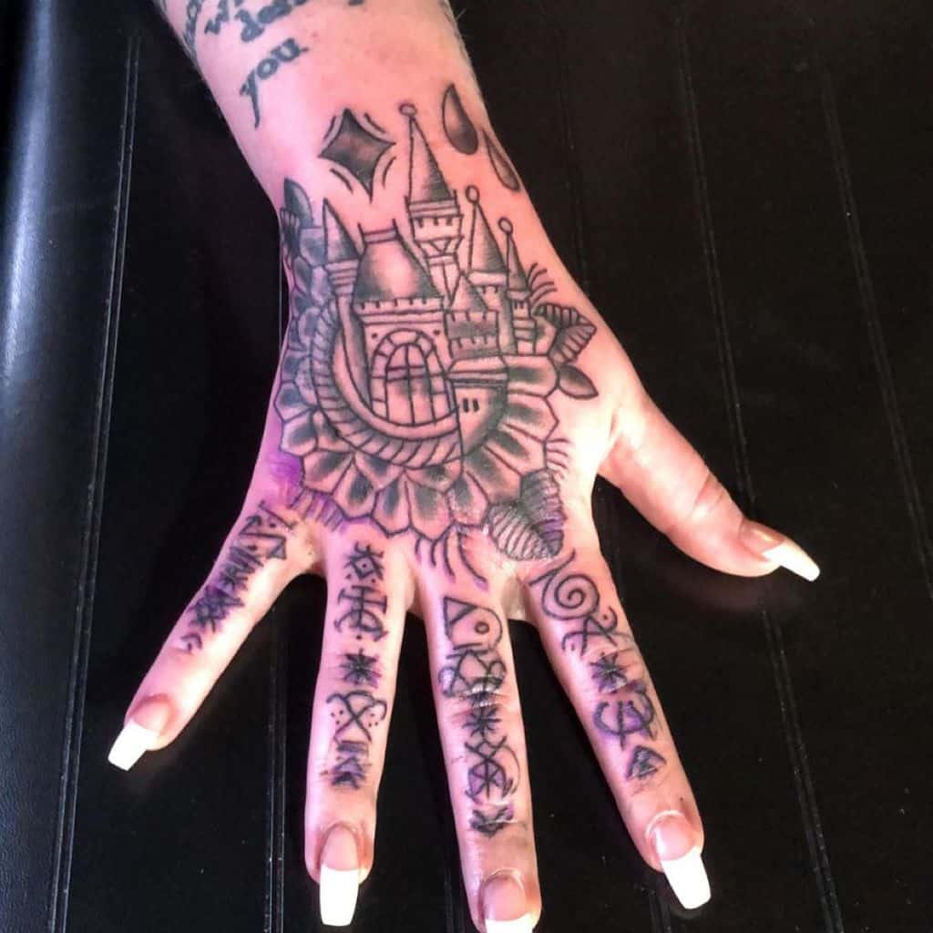 19 Women S Hand Tattoo Ideas To Inspire You