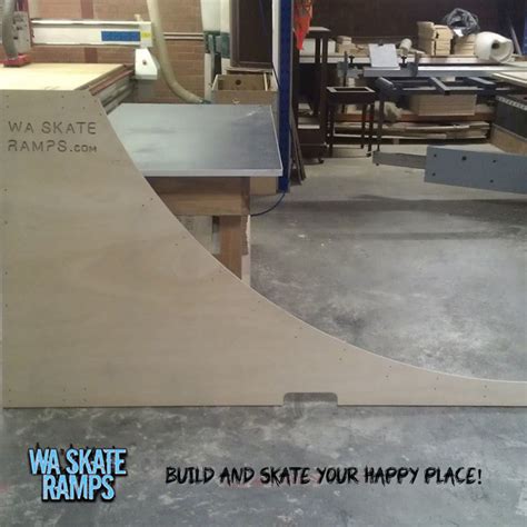 2 Ft High X 4 Ft Wide Mini Ramp Half Pipe Skateboard Ramp