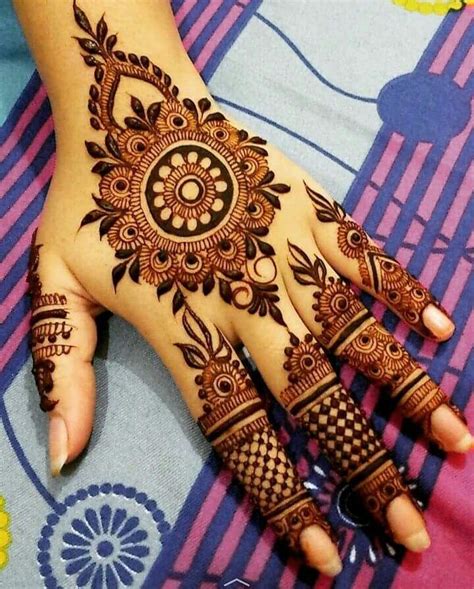 20 Beautiful And Easy Mehndi Designs K4 Craft