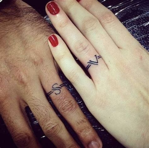 30 Unique Wedding Ring Tattoo Ideas To Inspire Your Own Ring Finger