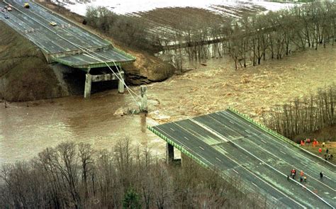 10+ Video Footage: Bridge Collapse Moments That Will Take Your Breath ...