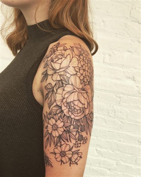 32 Beautiful Ways To Flower Tattoo Sleeve For Women Designs