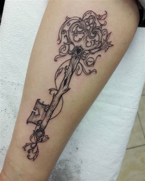 32 Must See Skeleton Key Tattoo Designs Tattooblend