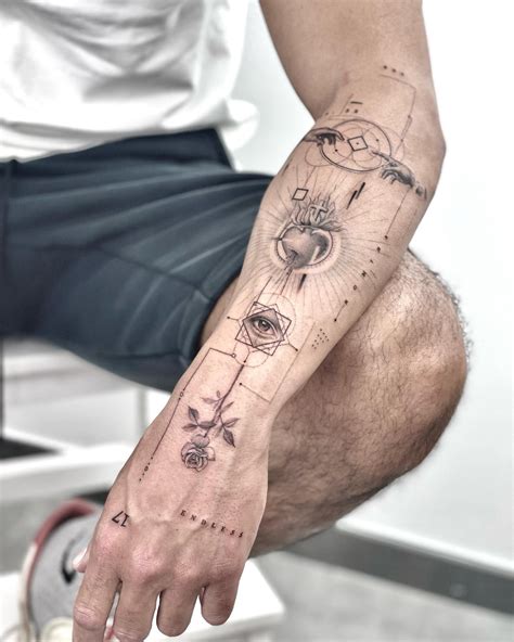 33 Amazing Geometric Tattoo Ideas For Men In 2024