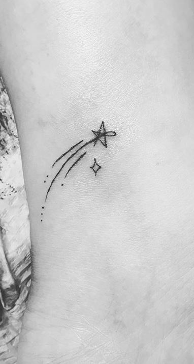 35 Trendy Shooting Star Tattoos Ideas Designs Meanings Artofit