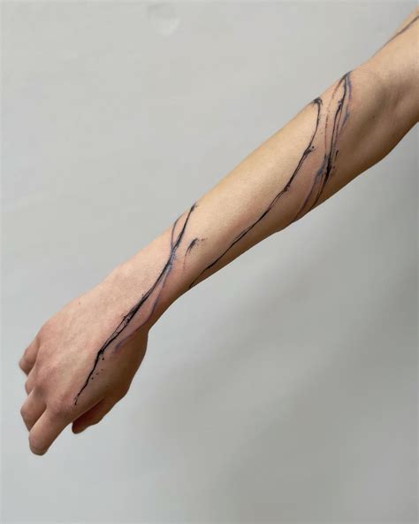 40 Best Abstract Line Tattoos Ideas Line Tattoos Tattoos Abstract Lines