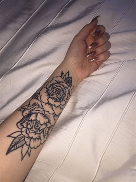 45 Flower Forearm Tattoo Ideas To Consider