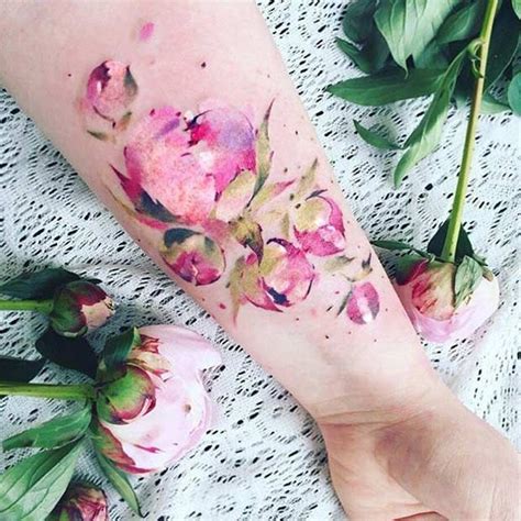 47 Breathtaking Watercolor Flower Tattoos Stayglam Watercolor