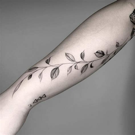 60 Leaf Vine Tattoo Ideas That Will Blow Your Mind