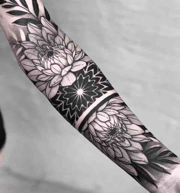 70 Perfect Tattoos That Will Inspire You Howlifestyles