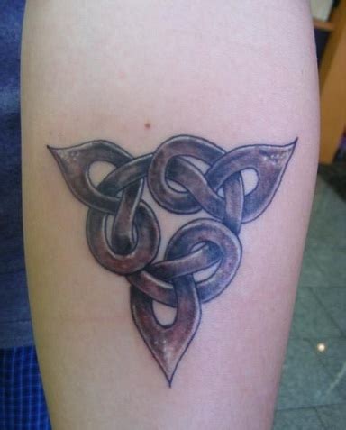 9 Amazing Trinity Knot Tattoo Designs Styles At Life