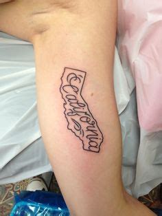 California Tattoo Lettering Tattoo Luke Wessman Trendy Tattoos Love