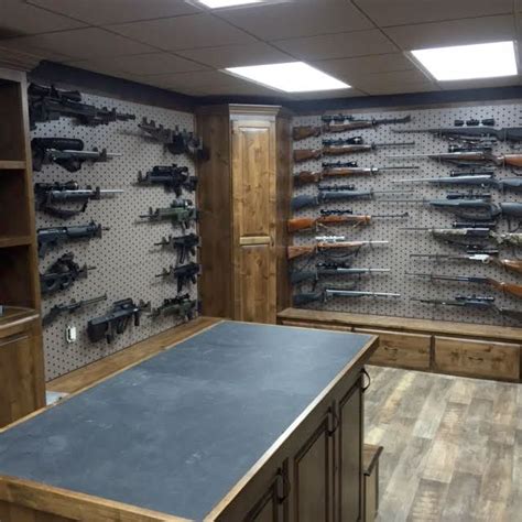 Custom Gun Room Design Weapon Vault Rooms Armory Builds Gallow