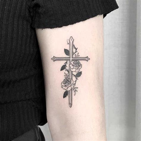 Floral Cross By Nudy Tattooer Inked On The Left Arm In 2020 Ribcage