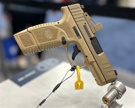 Fn America Reveals The Revolutionary Fn Reflex Nra 2023