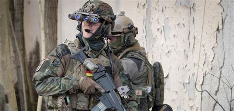 German Ksk Operator With Gpnvgs 1024490 Special Forces Military