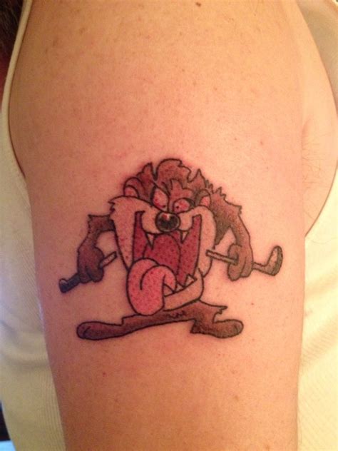 Golf Tattoo Taz Snapping An Iron Club Tattoos Golf Tattoo Iron Club