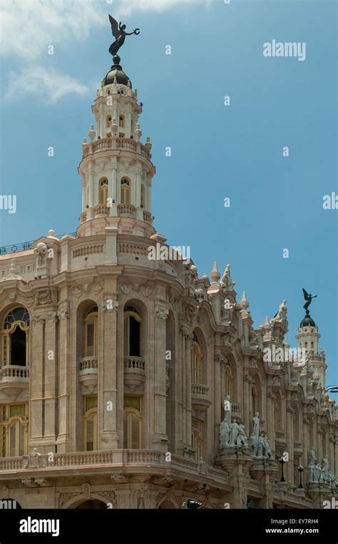 Havana Cuba National Theatre Hi Res Stock Photography And Images Alamy