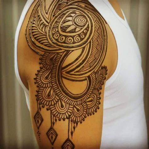 Henna Tattoos For Men Adds Masculine Effect