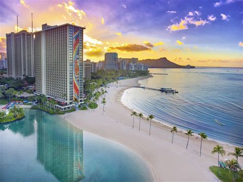 Hilton Hawaiian Village Waikiki Beach Resort In Honolulu Review