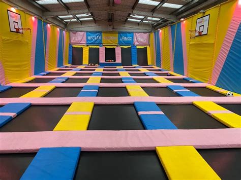 Indoor Trampoline Park Sheffield Bounce Sheffield Trampoline Park Uk