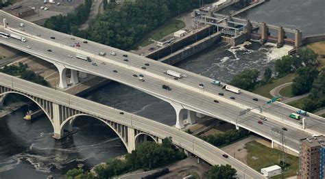 Klobuchar To Buttigieg Fund Minnesota Bridge Repairs Evokes I 35W