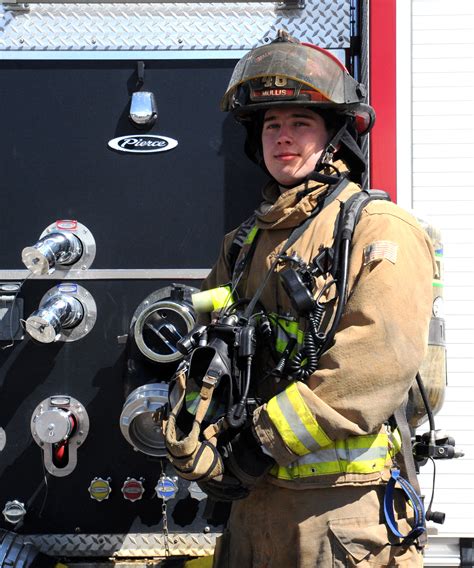 Mafb Firefighter Named Air Force Firefighter Of The Year 20Th Air