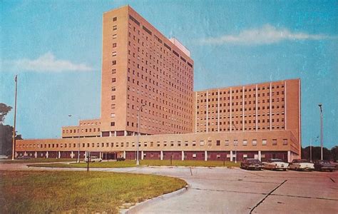 Naval Hospital Portsmouth Virginia This Is The Oldest Na Flickr