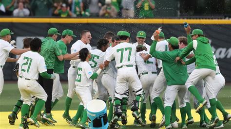 Oregon Baseball Rallies For 9 8 Win Against Oral Roberts Kgw Com