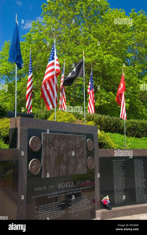 Oregon Korean War Memorial Willamette National Cemetery Portland Oregon Stock Photo Alamy