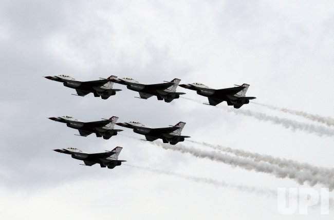 Photo Air Show Returns To The Beaches Of Ft Lauderdale