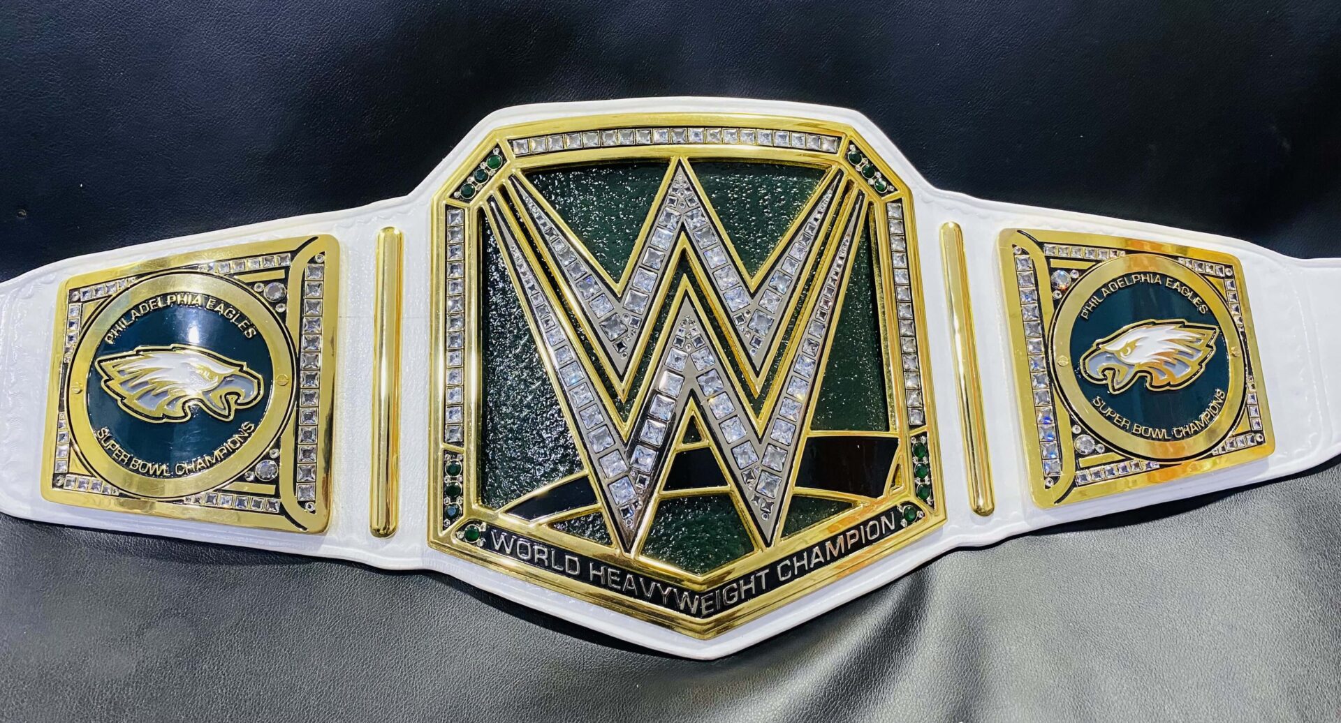 Pin By Benzo Gz On Quick Saves Wwe Championship Belts Custom Belt