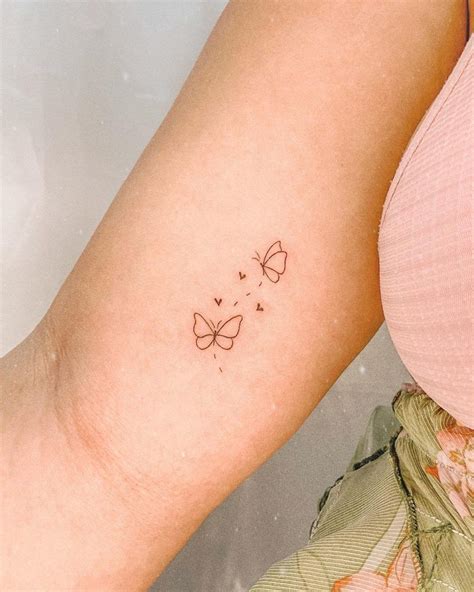 Pin On Body Art Tattoos Cute Little Tattoos Cute Tiny Tattoos