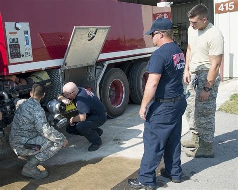 Red River Army Depot Firefighters Aid Hurricane Harvey Relief Efforts Amp Gt Air University Au