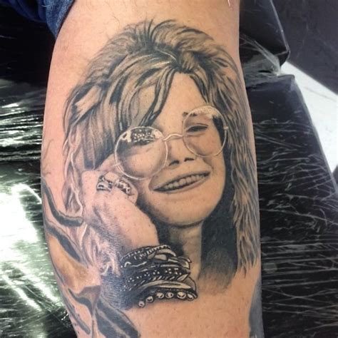 Remembering Janis Joplin And The Tattoo Lyle Tuttle Inked On Her