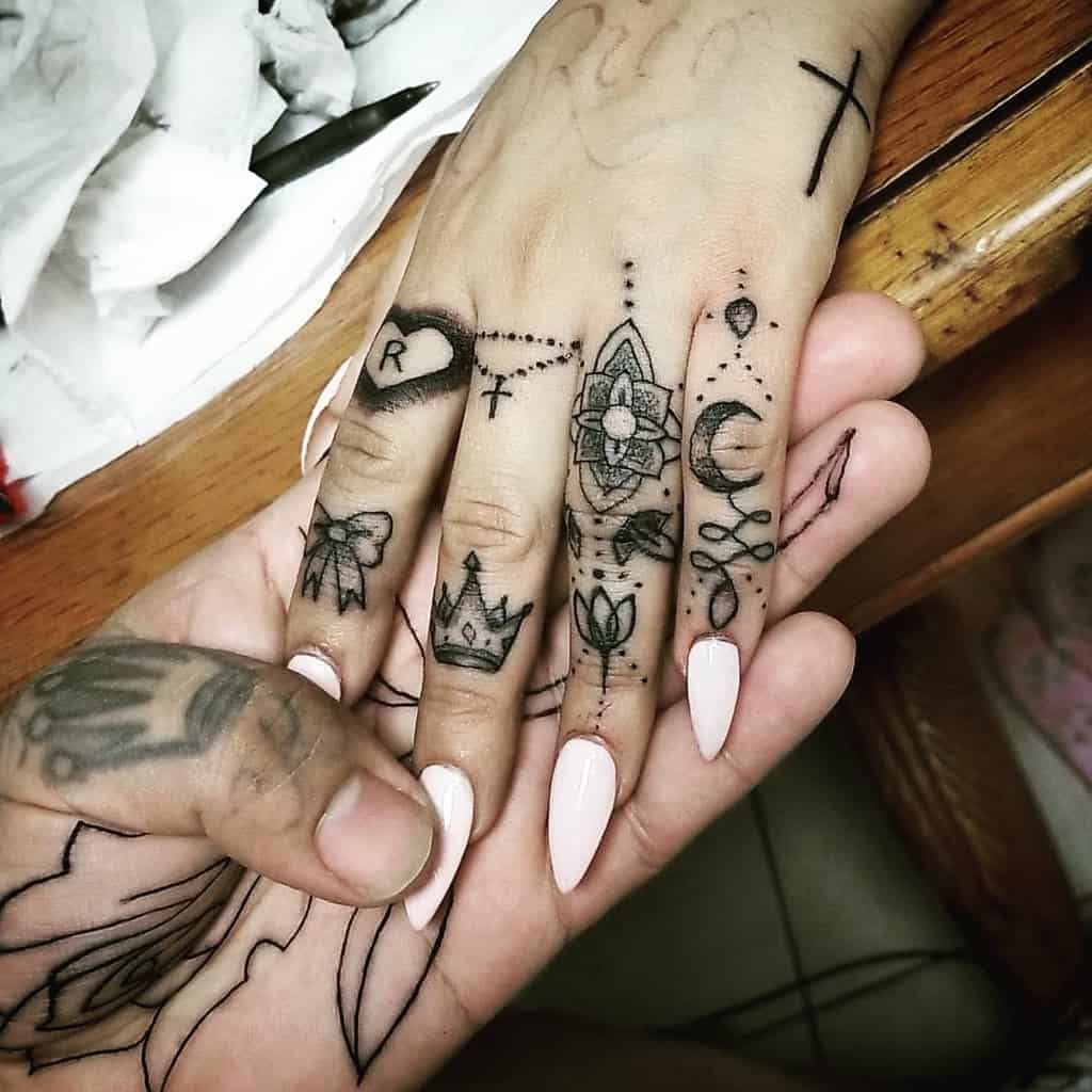 Share More Than 56 Beautiful Hand Tattoos For Ladies Best In Cdgdbentre