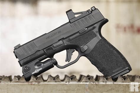 Springfield Armory Hellcat Pro Gun Reviews