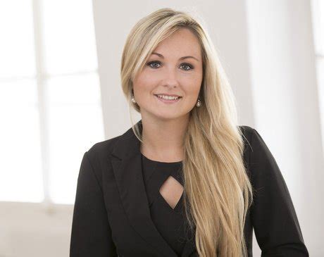 Stefanie Santner Mba Assistentin Private Banking Salzburg Zkb Oe