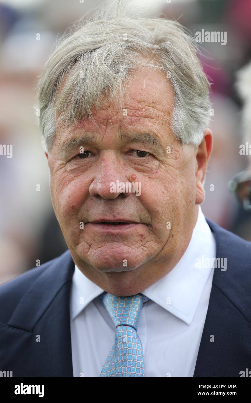 Successful Horse Trainer Michael Stoute Sir Micheal Stoute Racing