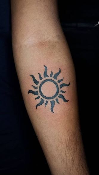 Sun Tattoo Meaning Sun Tattoo Designs Sun Tattoos