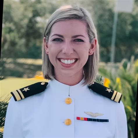 Taylor Alvarez Navy Human Resources Officer Navy Talent Acquisition