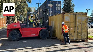 Uc Berkeley Builds Wall Of Shipping Containers Honolulu Star Advertiser